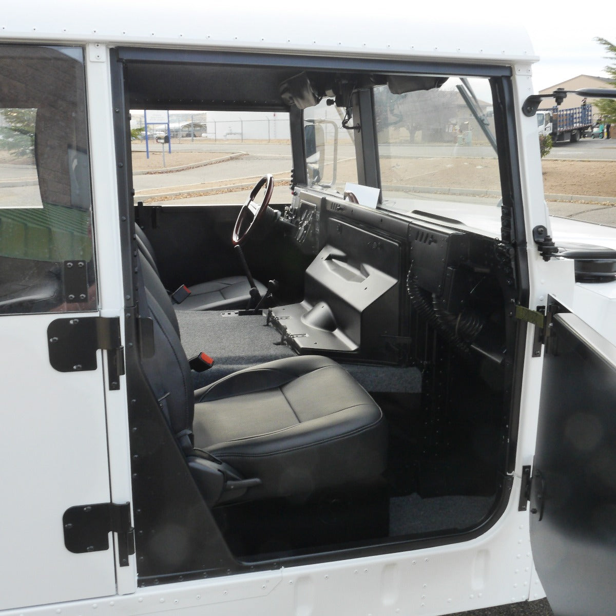 White four door Hardtop Wagon