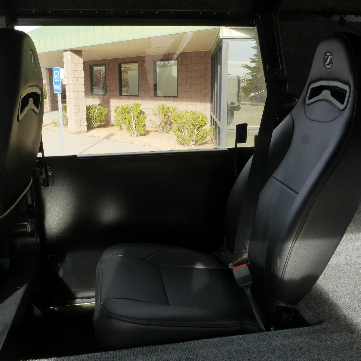 White four door Hardtop Wagon