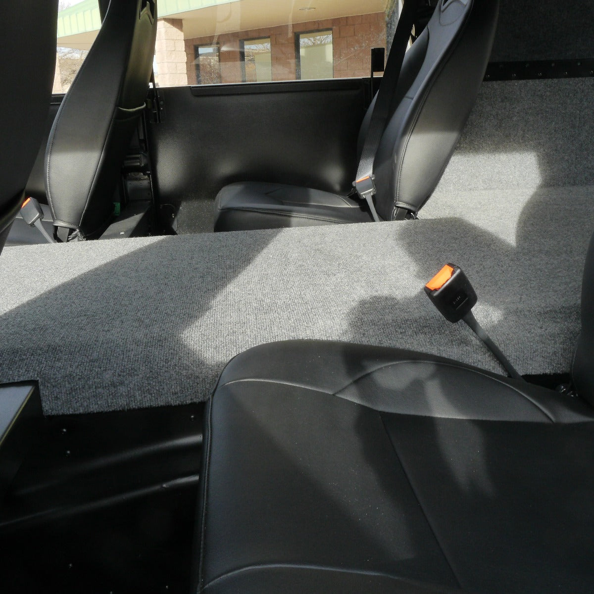 White four door Hardtop Wagon