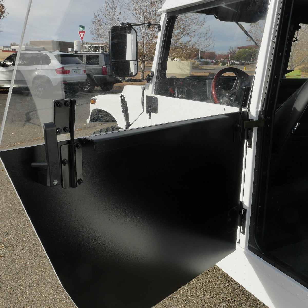 White four door Hardtop Wagon