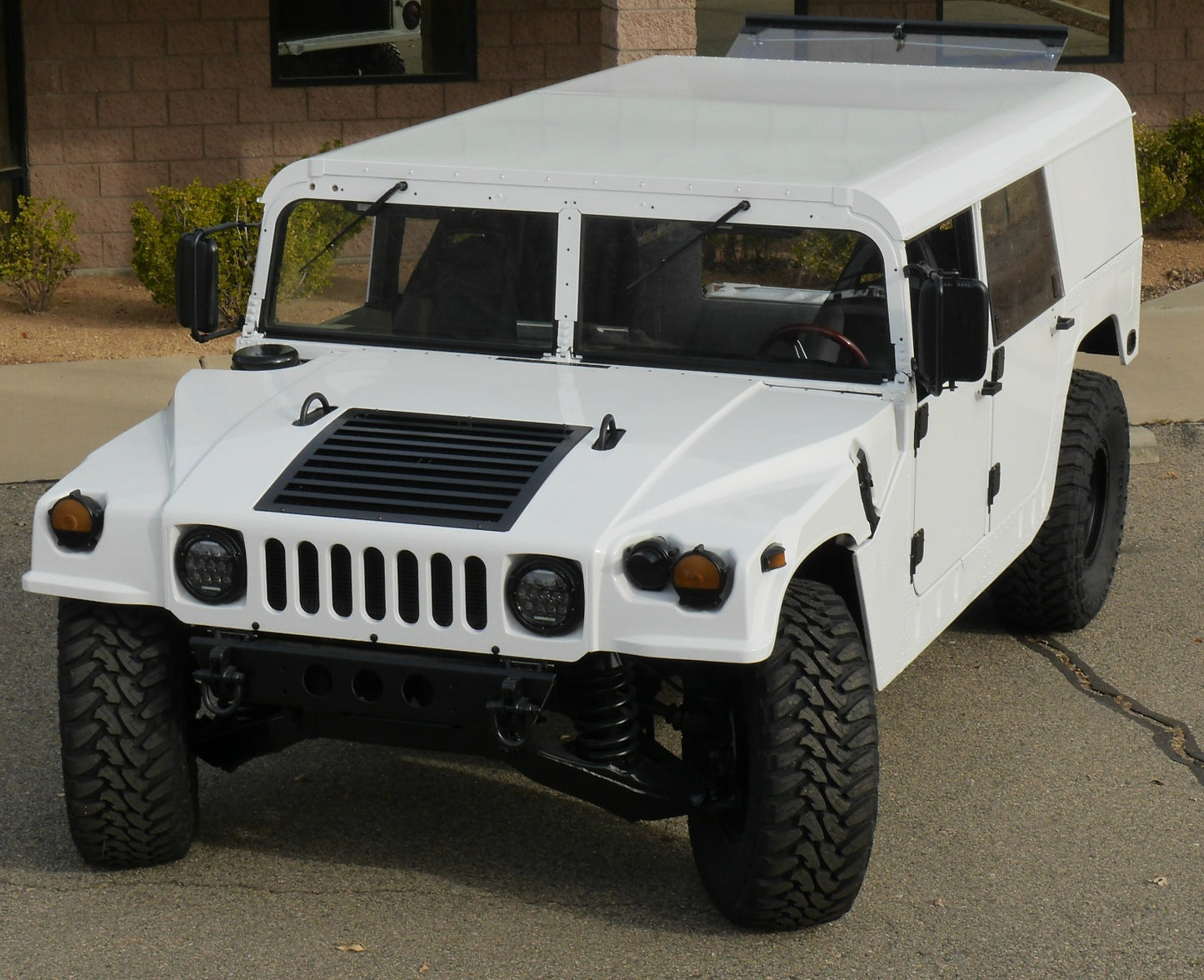 White four door Hardtop Wagon
